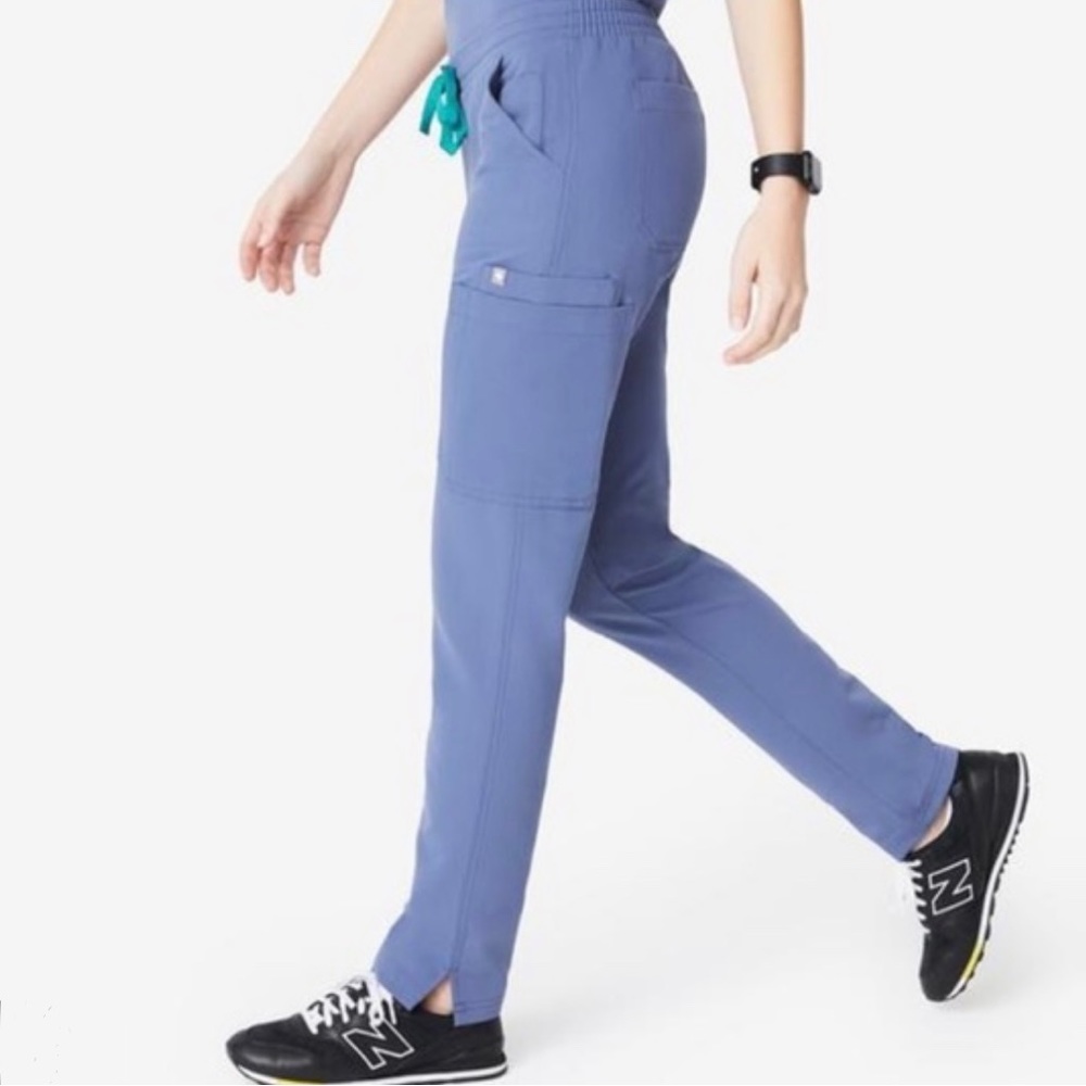 Figs Yola Skinny Scrub Pants SP in Big Sky - NWT